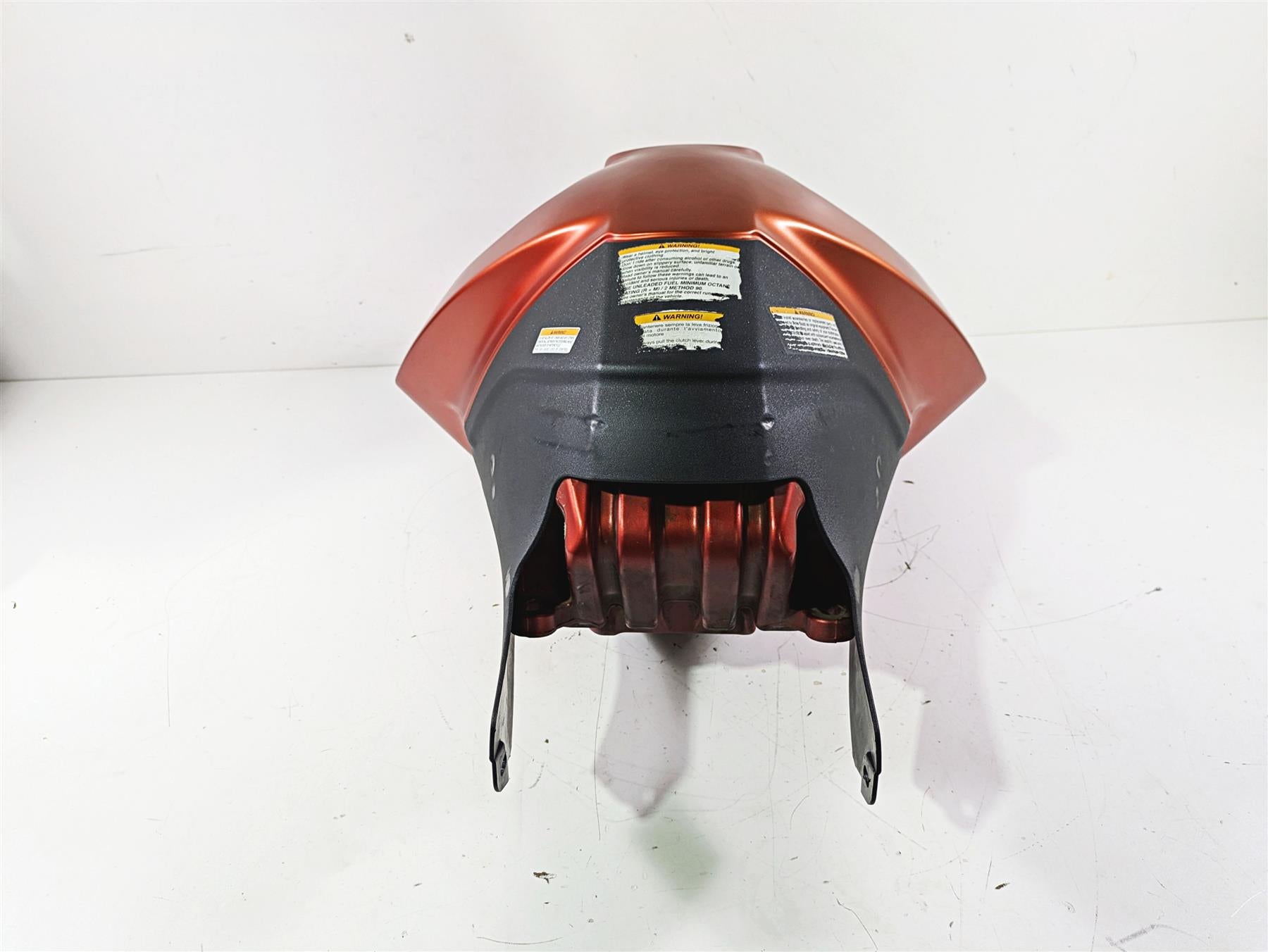 2016 Moto Guzzi Stelvio 1200 8V NTX Fuel Gas Petrol Tank & Rear Cover 897635 {{ shop.shopifyCountryName }} - Mototech271