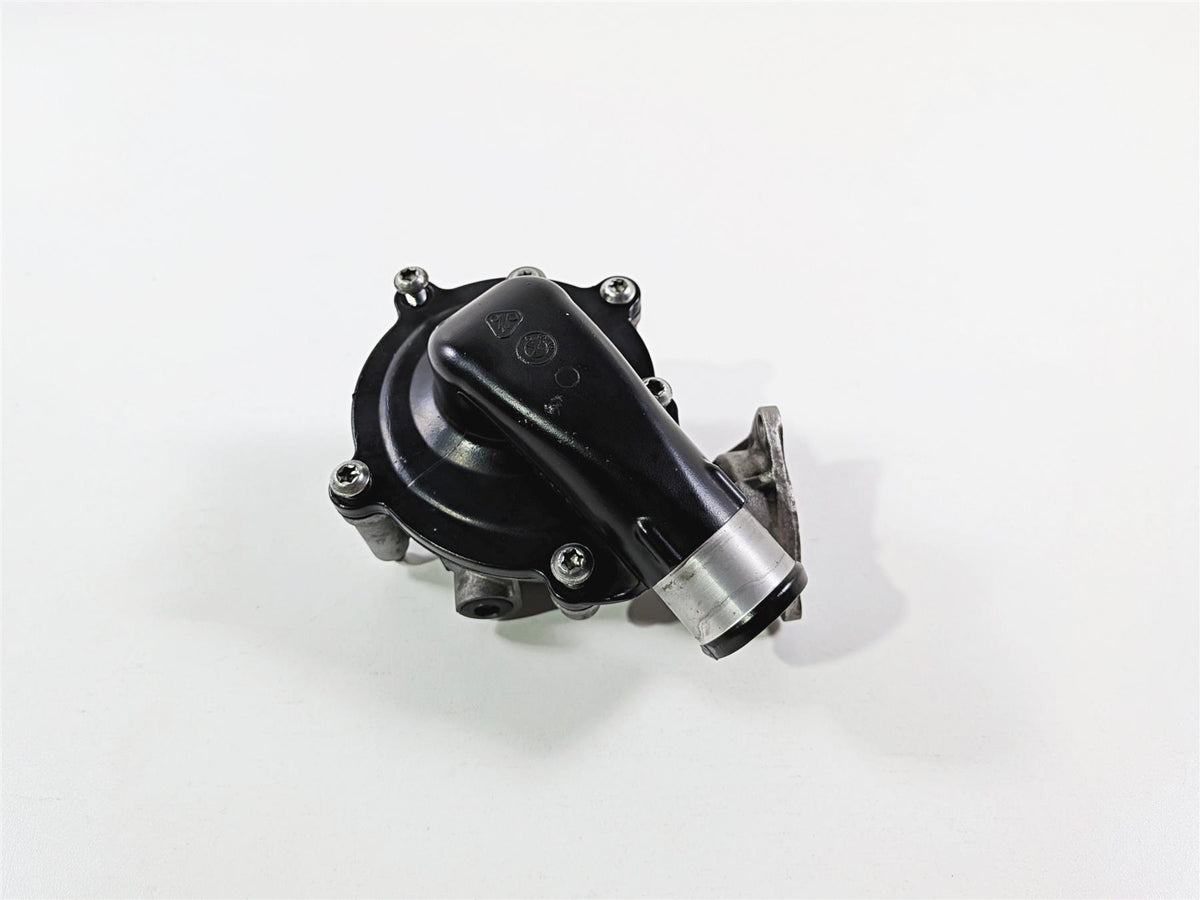 2017 BMW S1000RR K46 Water Pump & Housing Set 11518545699 {{ shop.shopifyCountryName }} - Mototech271