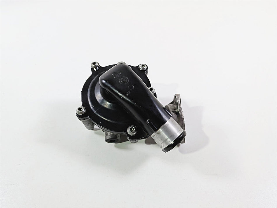2017 BMW S1000RR K46 Water Pump & Housing Set 11518545699 {{ shop.shopifyCountryName }} - Mototech271