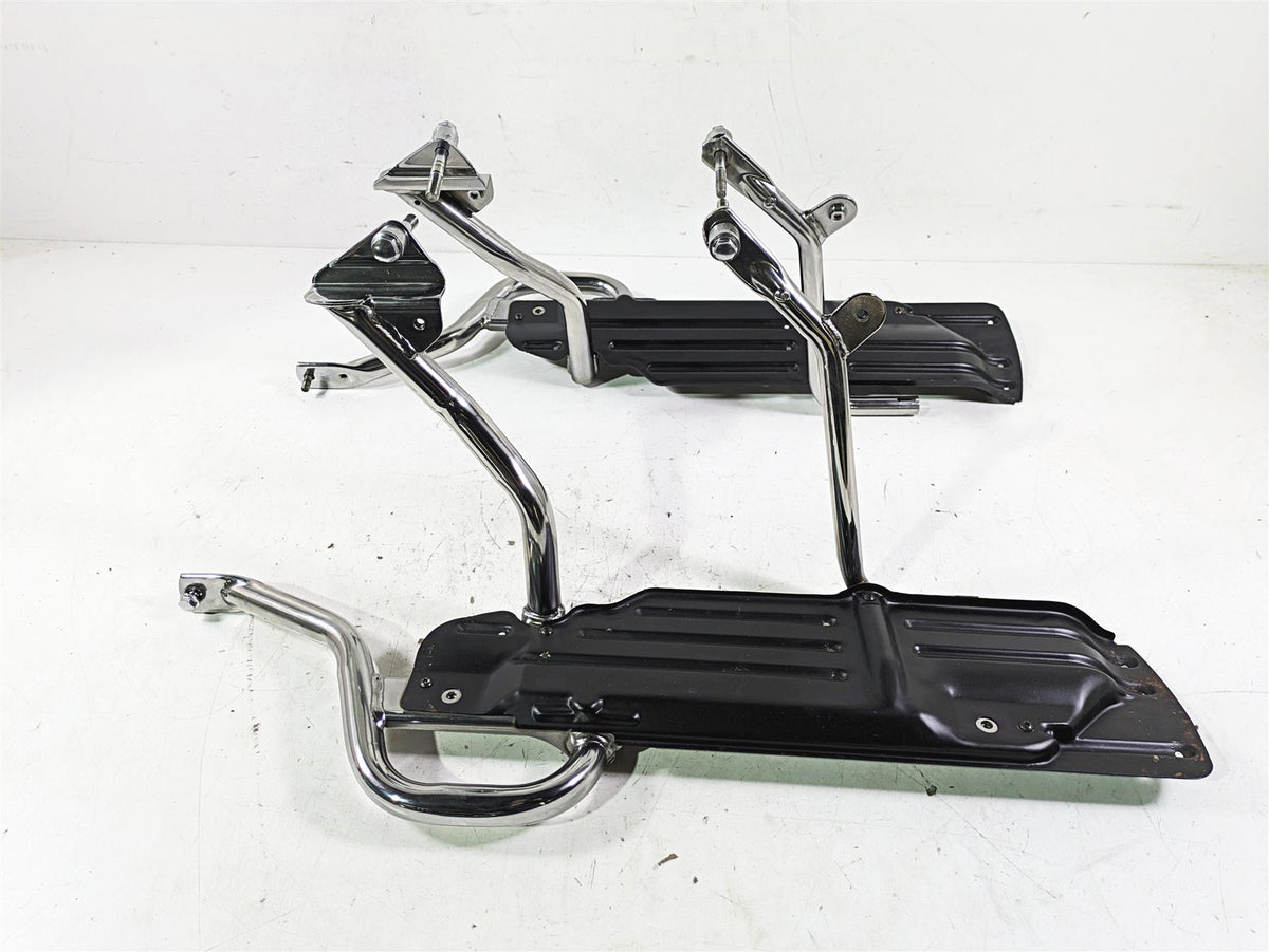 1998 Honda GL1500 Valkyrie Tour Saddlebag Rack Panier Holder Set 84250-MZ0-700 {{ shop.shopifyCountryName }} - Mototech271
