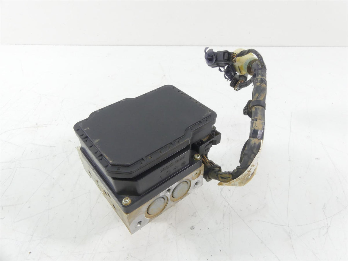 2019 Honda Talon SXS1000 S2R Nissin Vsa Modulator Abs Pump Module 57110-HL6-A01 {{ shop.shopifyCountryName }} - Mototech271