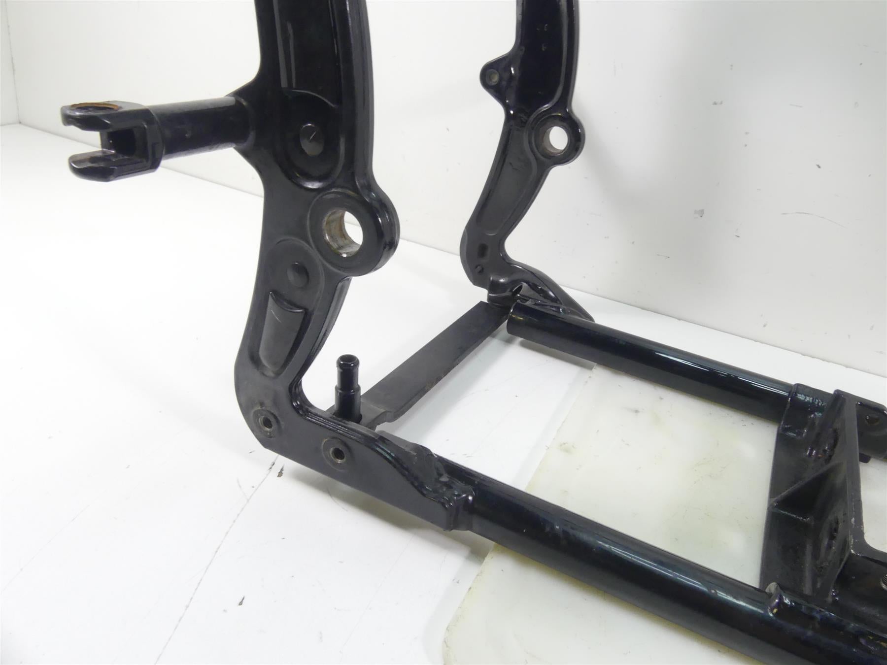 2008 Harley Softail FXSTB Night Train Straight Main Frame Chassis With Texas Clear Title 47173-11BHP {{ shop.shopifyCountryName }} - Mototech271