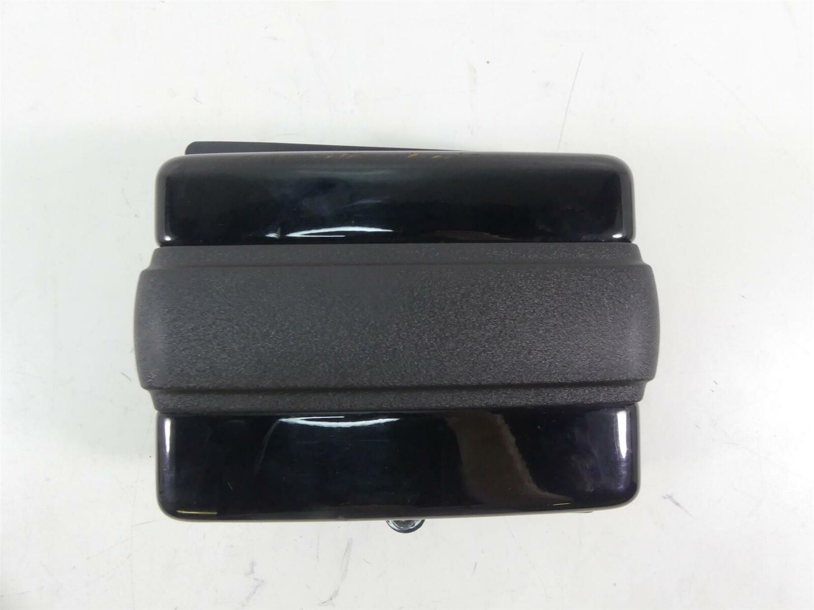 2017 Harley FXDLS Dyna Low Rider Battery Tray Stay Bracket + Cover 70379-06B {{ shop.shopifyCountryName }} - Mototech271