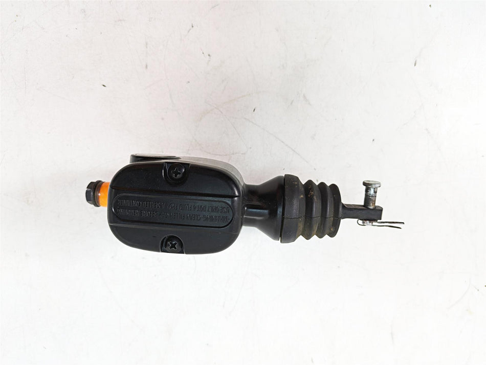 2020 Harley Touring FLHX Street Glide Rear Brembo Brake Master Cylinder 41700028 {{ shop.shopifyCountryName }} - Mototech271