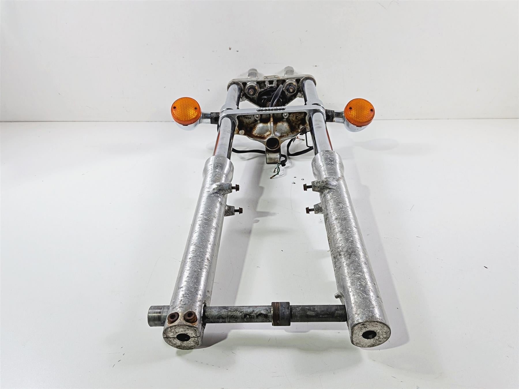 1995 Honda VT600 CD Shadow Deluxe Front End Forks 51400-MZ8-004 51500-MZ8-611 {{ shop.shopifyCountryName }} - Mototech271