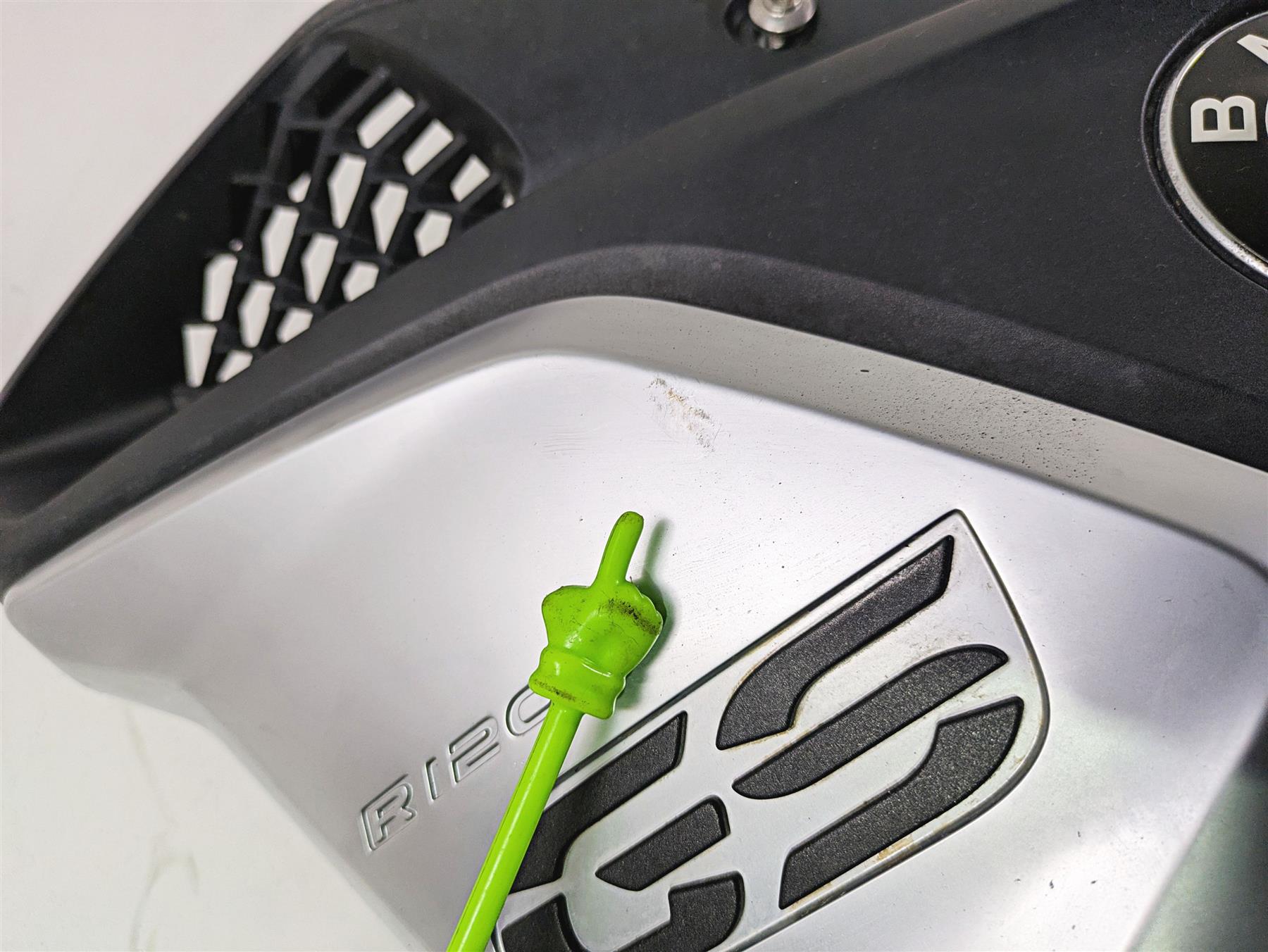 2017 BMW R1200 GS K50 Left Tank Side Fairing Cover Set 46638556635 {{ shop.shopifyCountryName }} - Mototech271