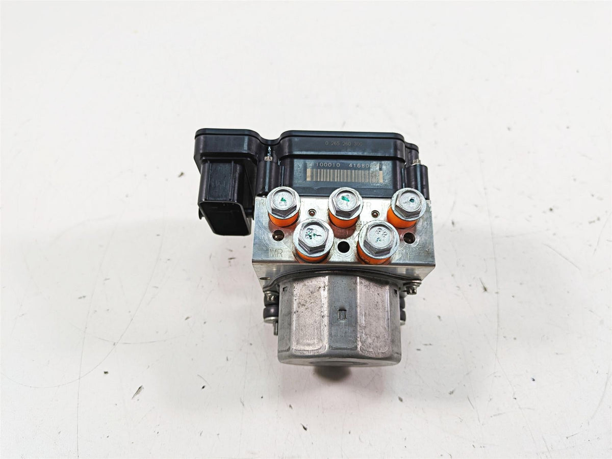 2015 Harley Touring FLHXS Street Glide Abs Brake Pump Module 41100013A {{ shop.shopifyCountryName }} - Mototech271