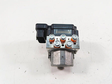 2015 Harley Touring FLHXS Street Glide Abs Brake Pump Module 41100013A {{ shop.shopifyCountryName }} - Mototech271