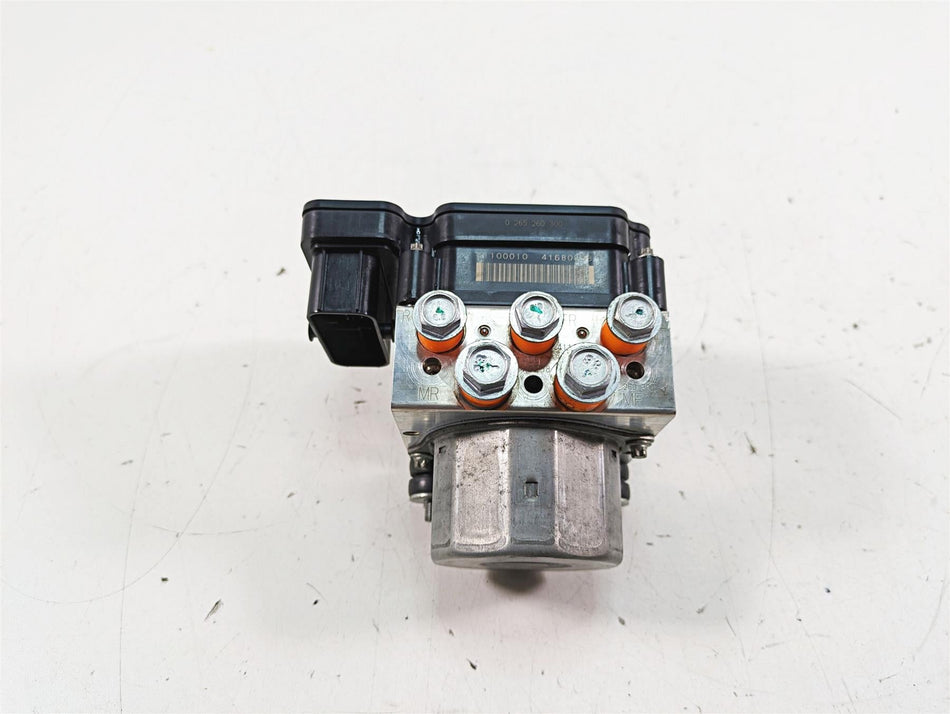2015 Harley Touring FLHXS Street Glide Abs Brake Pump Module 41100013A {{ shop.shopifyCountryName }} - Mototech271