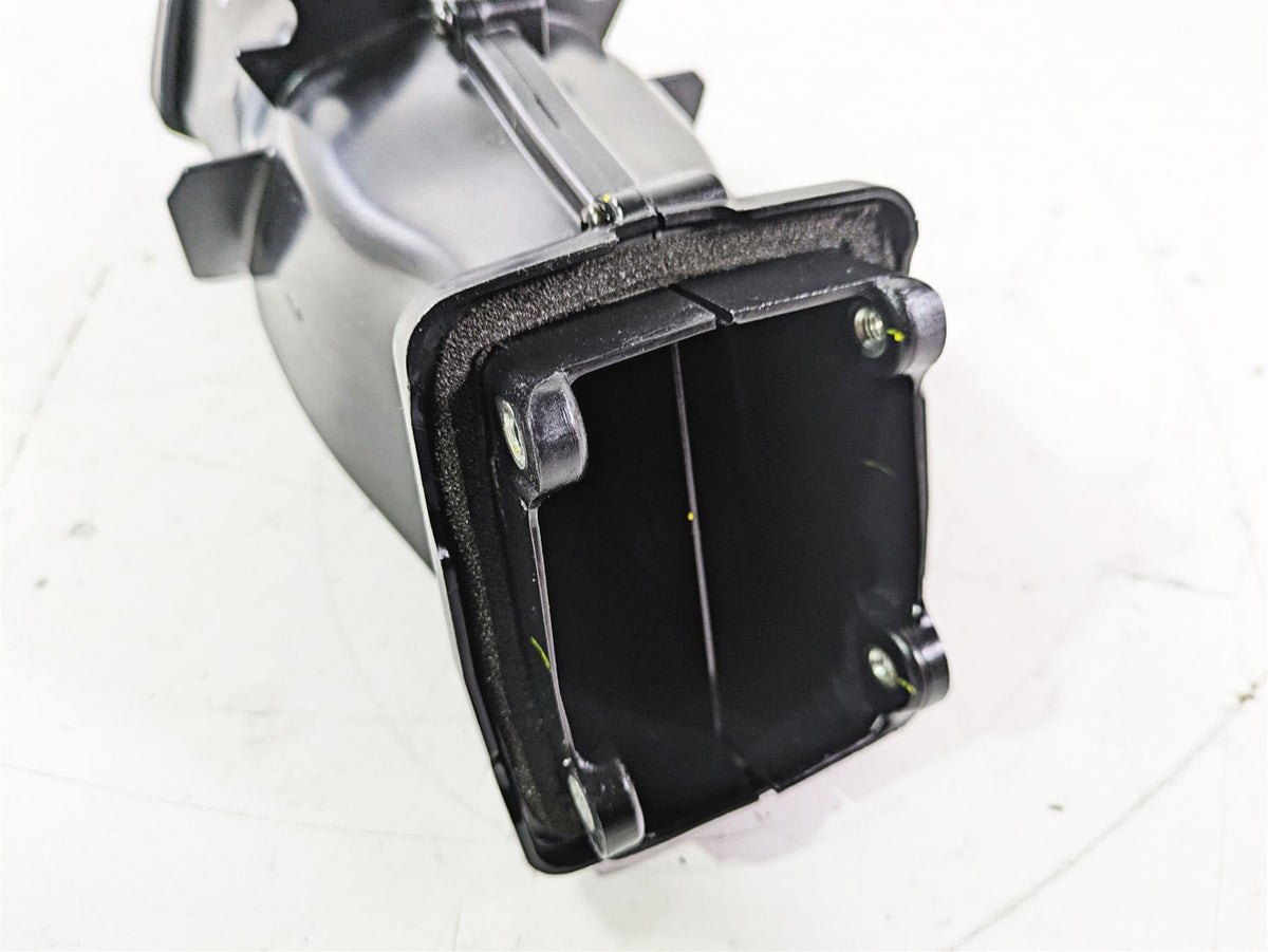 2012 Triumph Daytona 675 Front Air Intake Duct Ram T2200637 {{ shop.shopifyCountryName }} - Mototech271