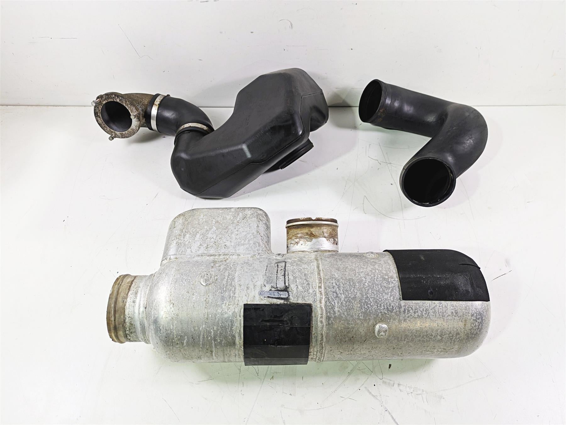 2006 Yamaha GP1300R Waverunner Exhaust Muffler & Resonator F1G-67550-10-00