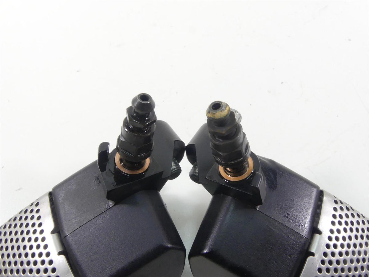 2006 Harley VRSCD Night Rod Front Brake Caliper & Line Set 44731-06A 44732-06A {{ shop.shopifyCountryName }} - Mototech271