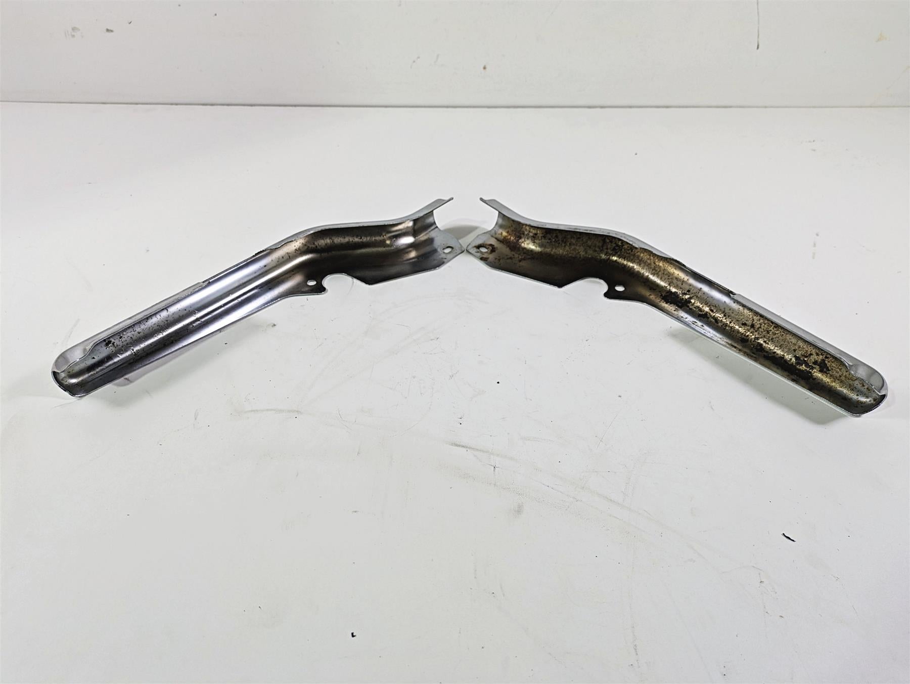 2005 Harley Touring FLHRI Road King Rear Frame Chrome Cover Struts 47502-97 {{ shop.shopifyCountryName }} - Mototech271