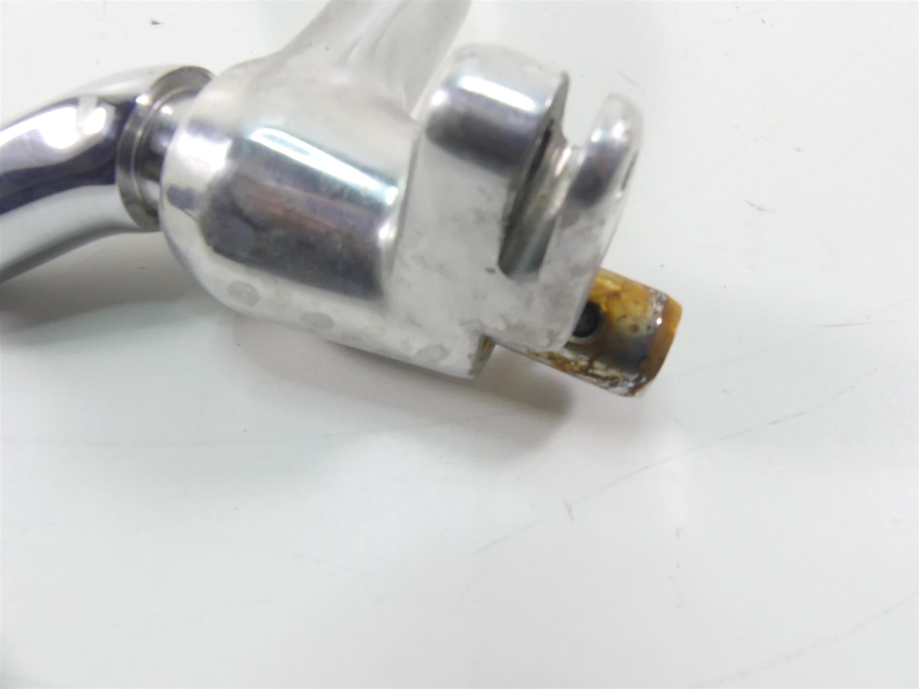 2011 Harley VRSCF Muscle Rod Right Front Footpeg & Brake Ped 50274-02B 44738-06 {{ shop.shopifyCountryName }} - Mototech271
