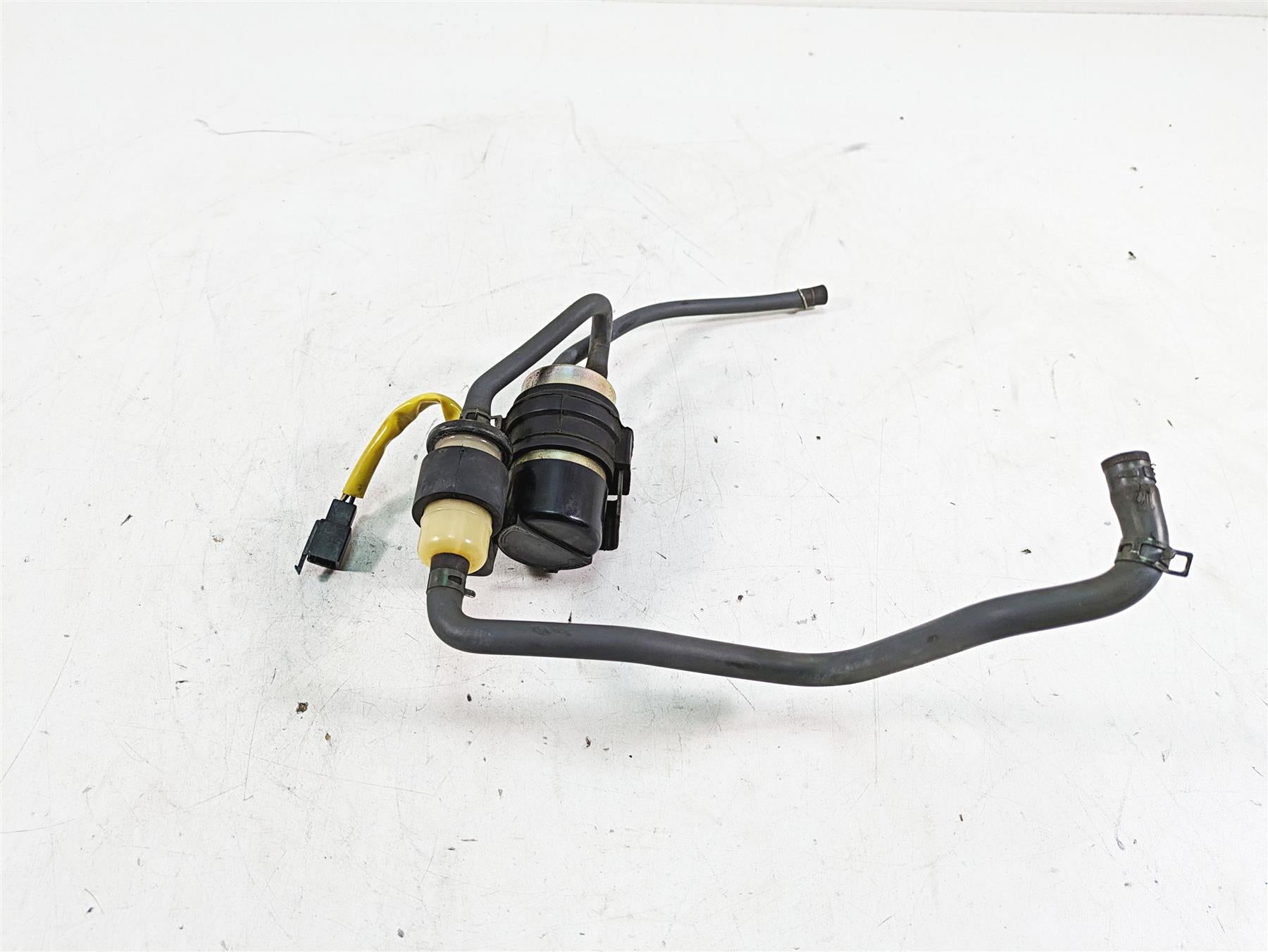 1997 Kawasaki VN1500 Vulcan Fuel Gas Petrol Pump - Tested 49040-1063 {{ shop.shopifyCountryName }} - Mototech271