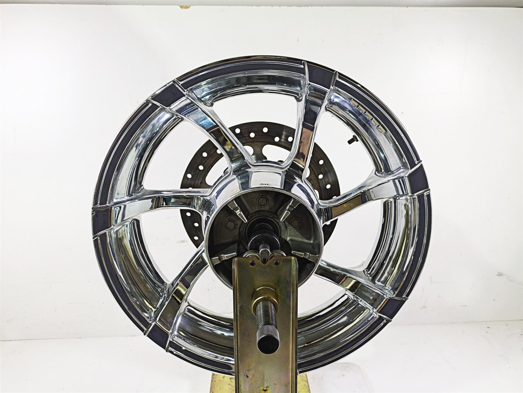 2011 Harley Touring CVO E-Glide Front Rear Agitator Chrome Wheel Set 47957-10 {{ shop.shopifyCountryName }} - Mototech271