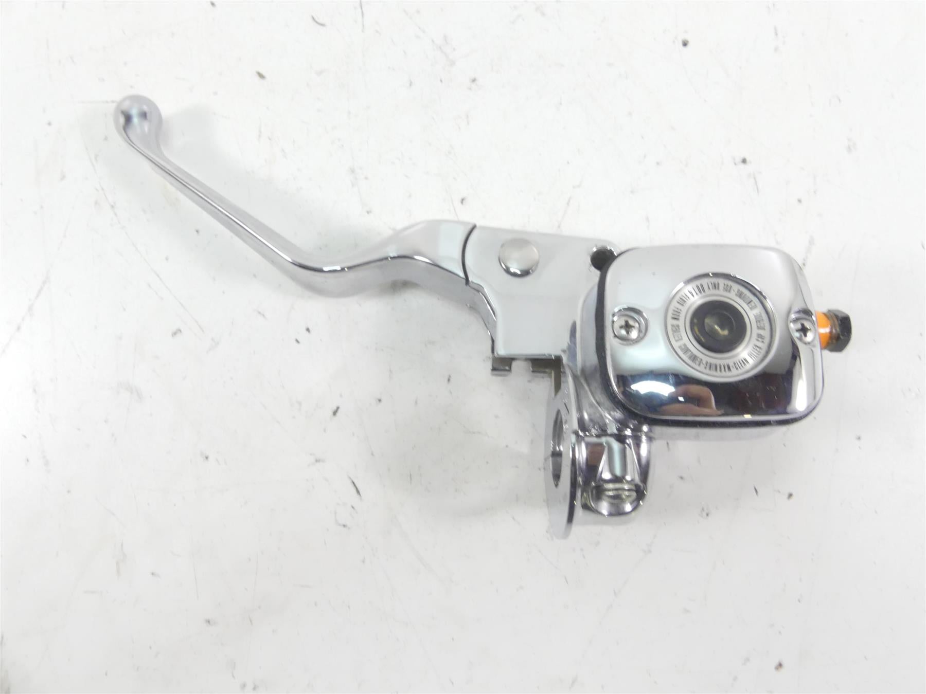 2005 Harley Touring CVO FLHTCSE Electra Glide Clutch Master Cylinder 46113-02 {{ shop.shopifyCountryName }} - Mototech271