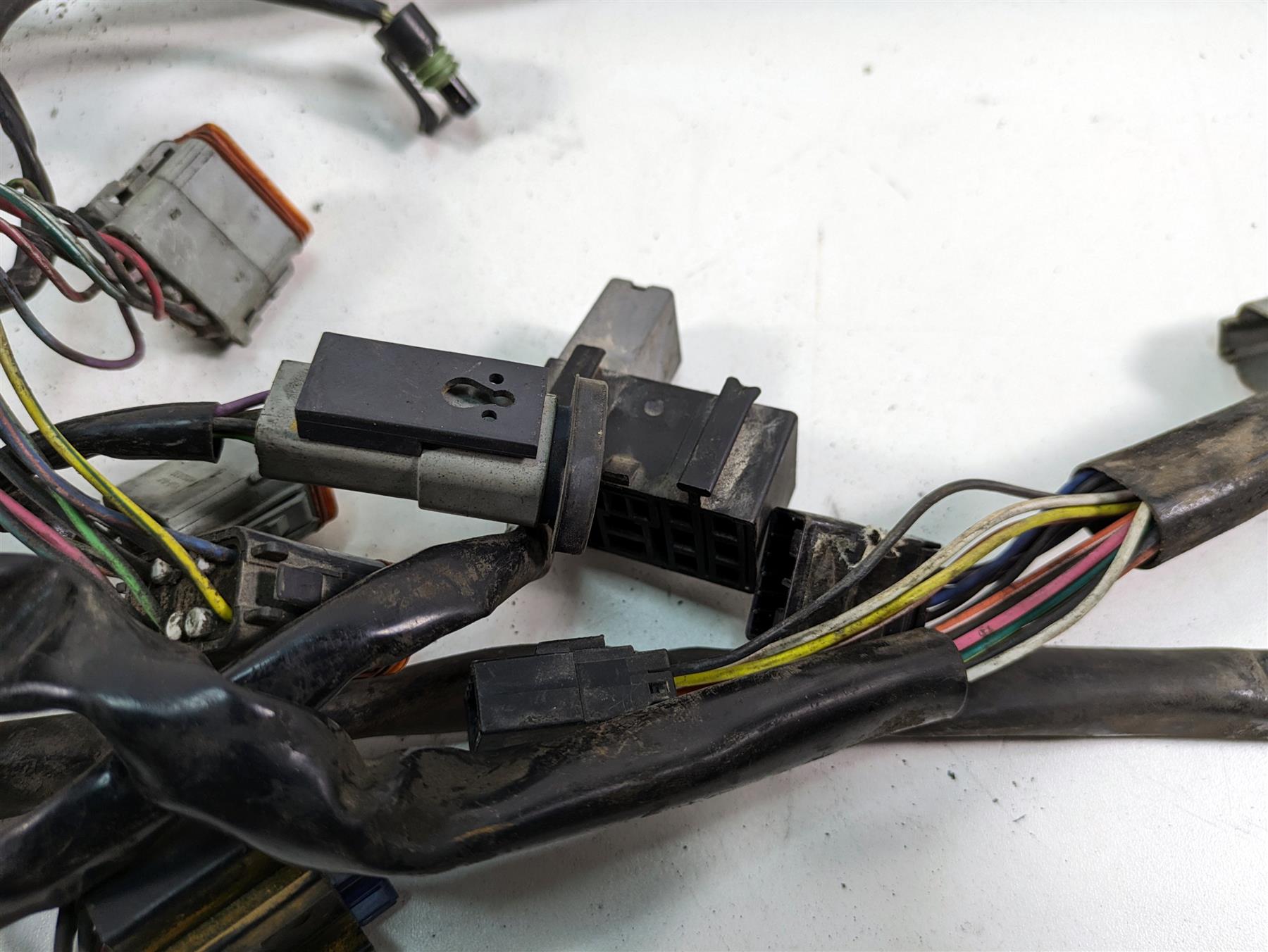2000 Harley Dyna FXDL Low Rider Wiring Harness Loom - No Cuts 69558-00 {{ shop.shopifyCountryName }} - Mototech271