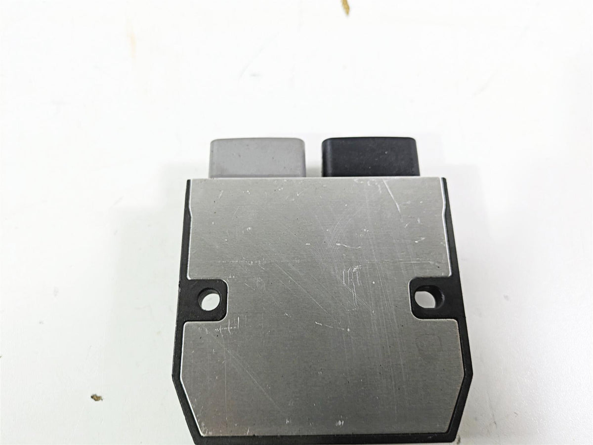 2023 Ducati Monster 937 SP Rectifier Voltage Regulator 54040321A SH821AA {{ shop.shopifyCountryName }} - Mototech271