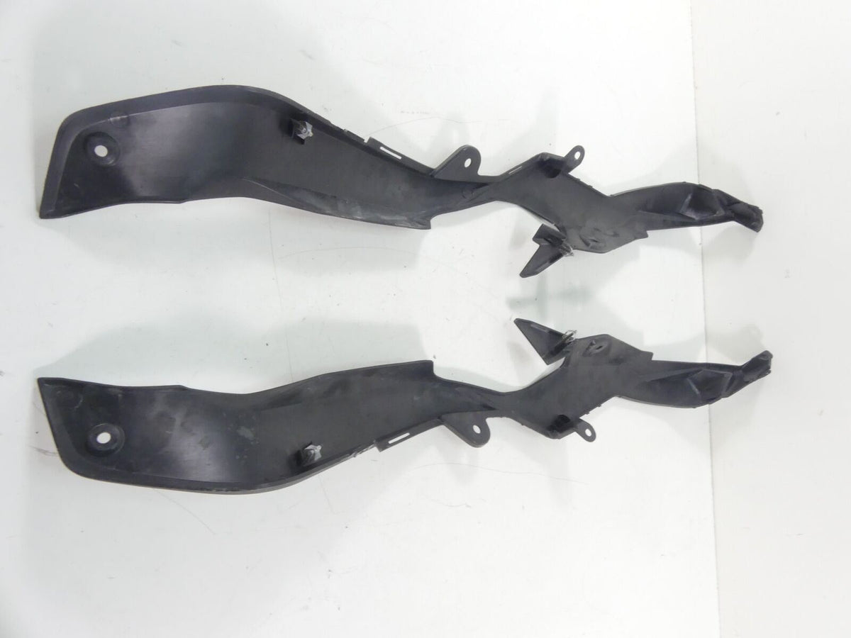2018 BMW S1000XR K49 Rear Tail Side Fairing Cover Set 46627717027 46627717028 {{ shop.shopifyCountryName }} - Mototech271