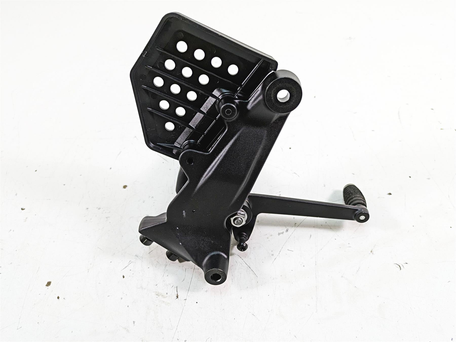 2022 Harley RA1250 S Pan America Left Rider Footpeg & Shifter - Read 33600309A {{ shop.shopifyCountryName }} - Mototech271