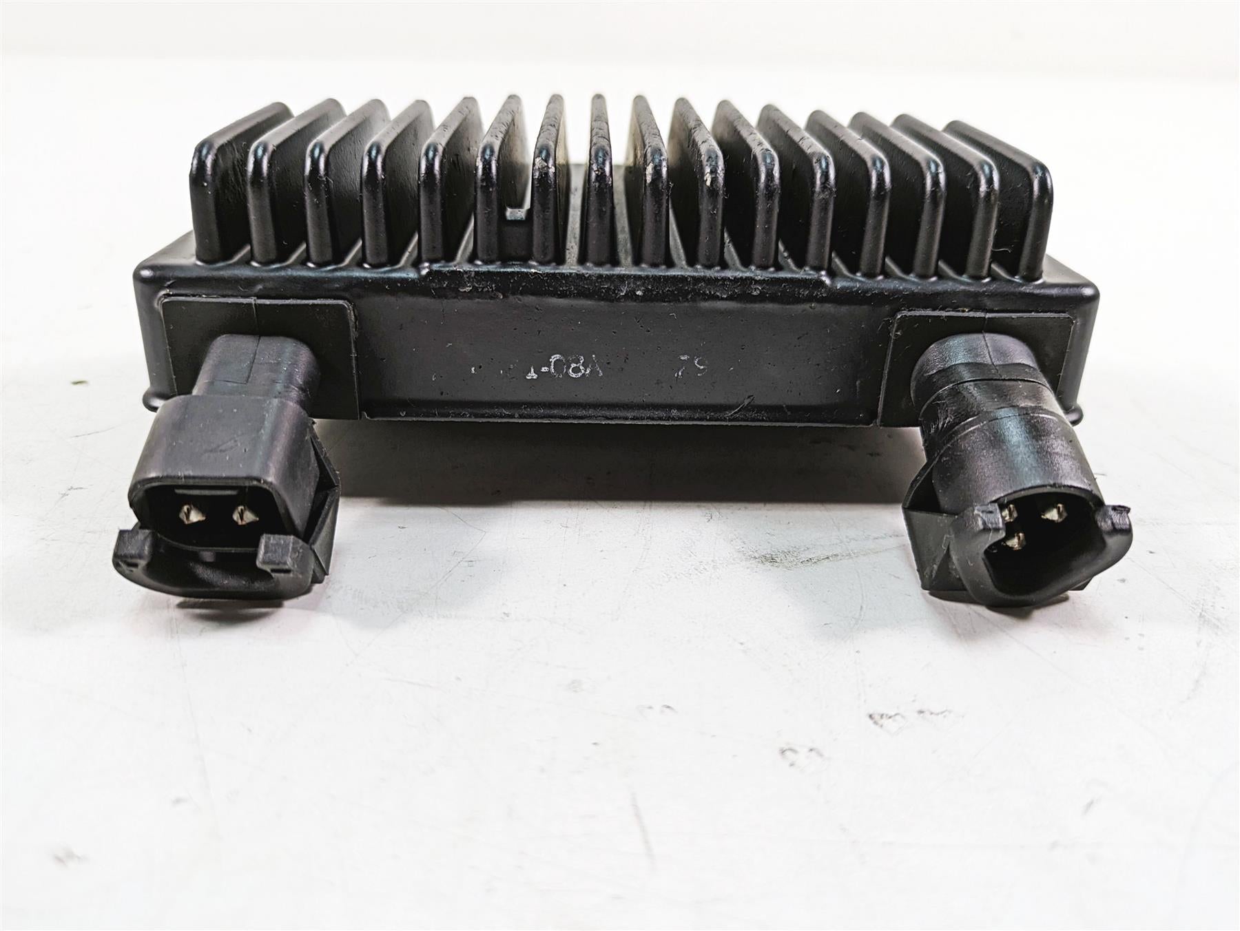 2015 Harley FXDL Dyna Low Rider Rectifier Voltage Regulator 74631-08A {{ shop.shopifyCountryName }} - Mototech271