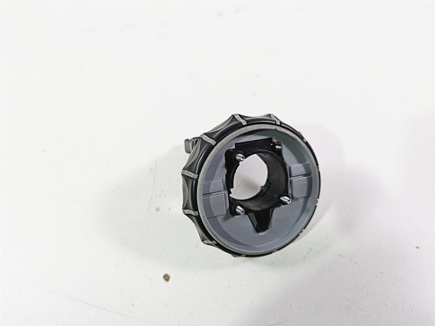 2021 BMW R1250GS K51 Adv Round Multi Control Switch Controller 8549451 61317727498 {{ shop.shopifyCountryName }} - Mototech271