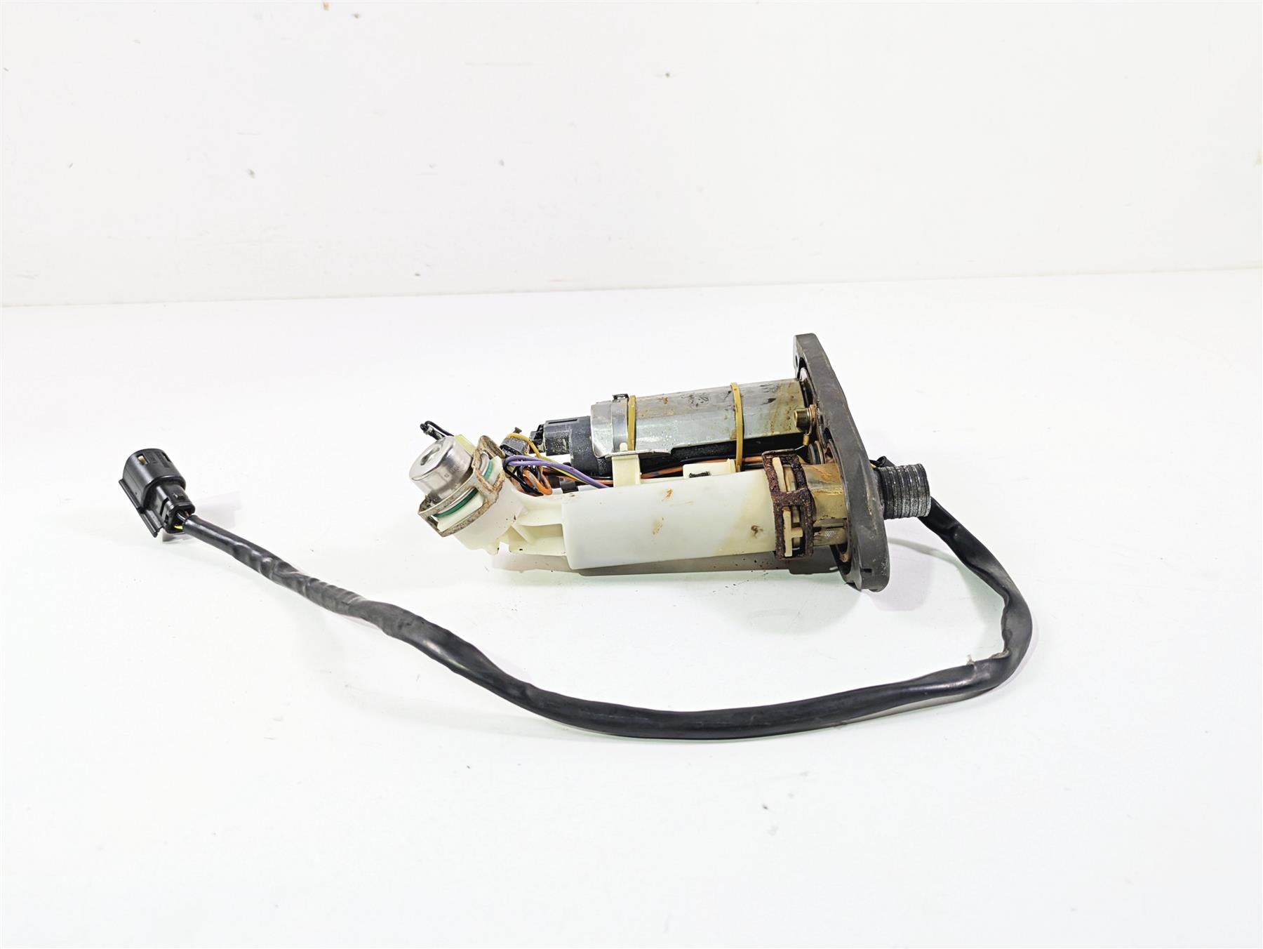 2007 Harley Sportster XL1200 C Fuel Gas Petrol Pump - For Parts 75268-07A {{ shop.shopifyCountryName }} - Mototech271