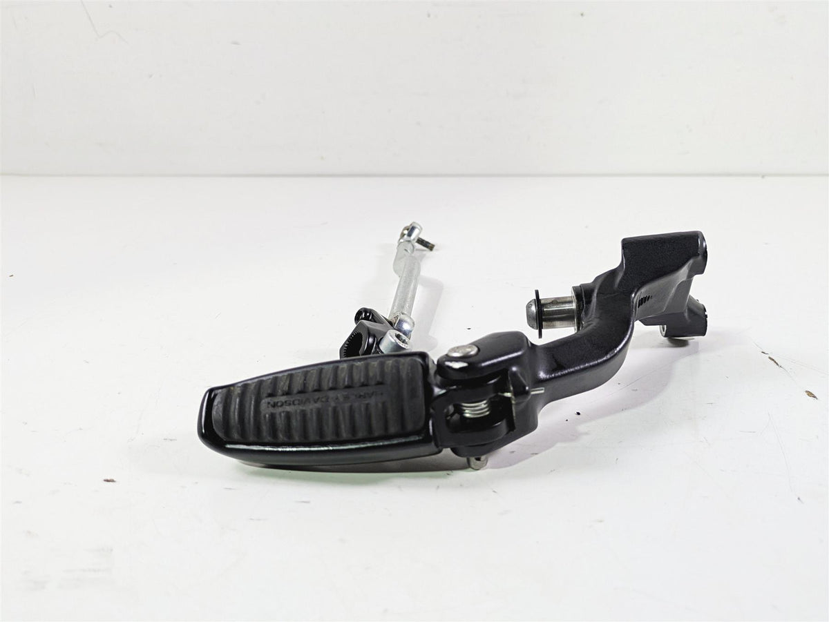 2024 Harley Sportster RH975 S Front Left Mid Footpeg & Link 33600348 {{ shop.shopifyCountryName }} - Mototech271