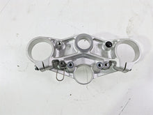 Load image into Gallery viewer, 2016 BMW R1200RS K54 Upper Triple Tree Steering Clamp 31428525324 | Mototech271
