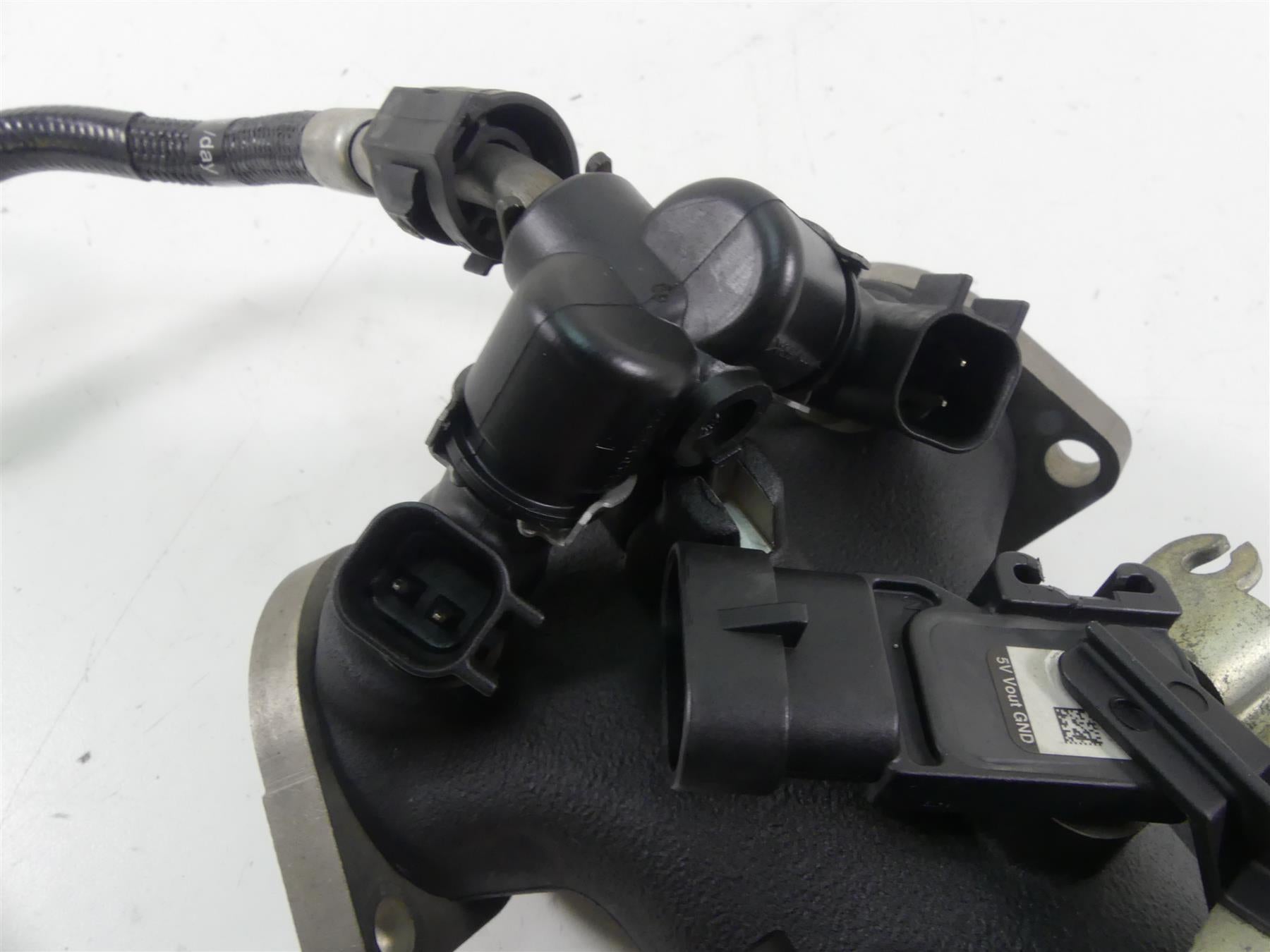 2013 Harley FXDWG Dyna Wide Glide Throttle Body Fuel Injector 27708-10 27618-06 {{ shop.shopifyCountryName }} - Mototech271