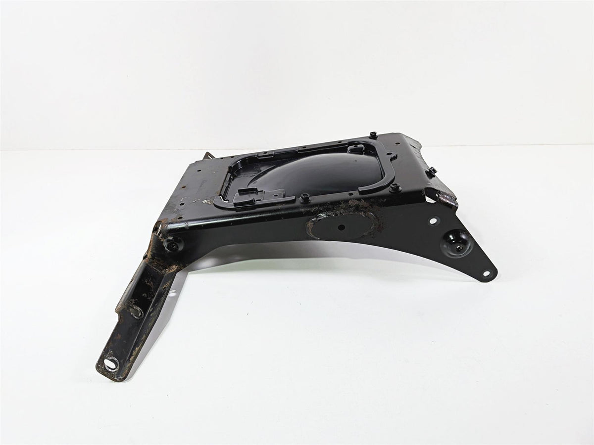 2016 Victory Cross Country Rear Metal Fender Support Holder Carrier Set 1017822 {{ shop.shopifyCountryName }} - Mototech271