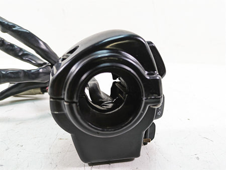 2008 Harley FLHTCU Electra Glide Left Hand Control Switch - Read 71682-06A {{ shop.shopifyCountryName }} - Mototech271