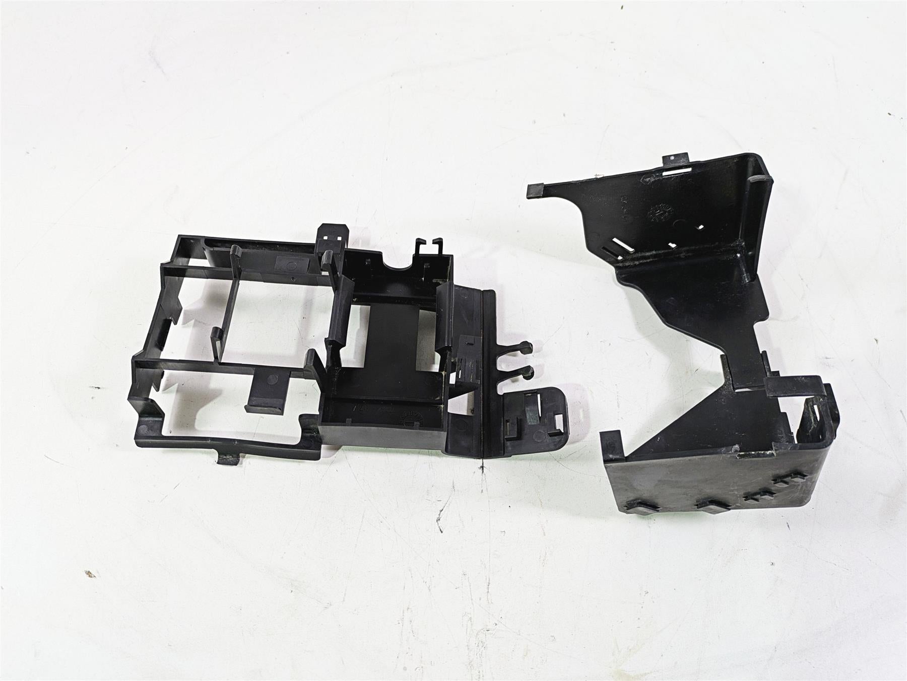 2013 Harley VRSCF Muscle Rod Electric Plastic Battery Holder Set 70473-07 | Mototech271