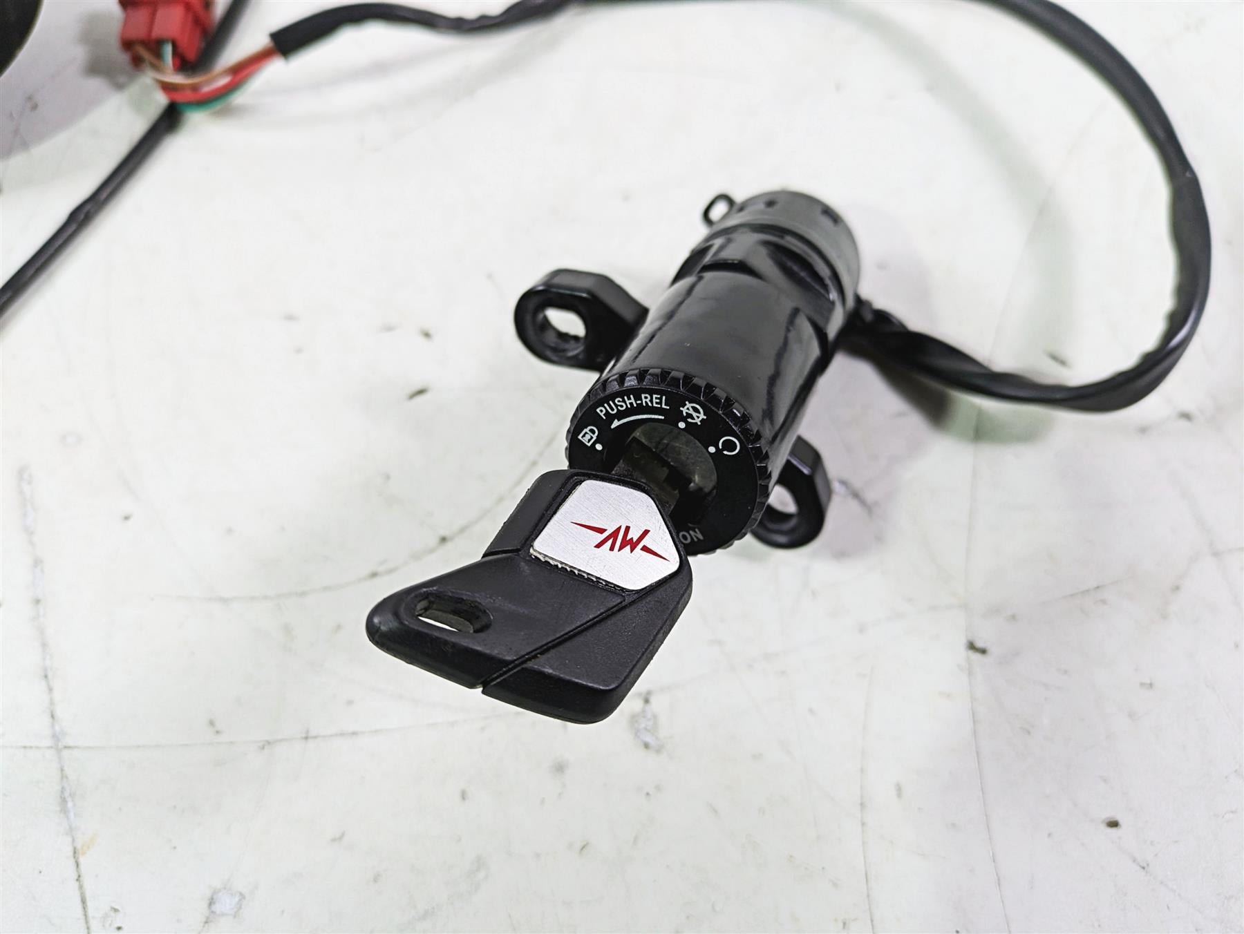 2022 MV Agusta F3 800 Rosso Ignition Switch Gas Cap Seat Key Lock Set 8A00B5210 {{ shop.shopifyCountryName }} - Mototech271