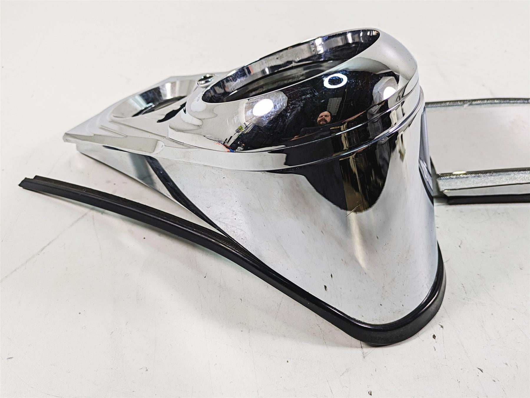 2000 Harley FXSTS Softail Springer Tank Dash Speedo Cover + Extension 71250-00 {{ shop.shopifyCountryName }} - Mototech271