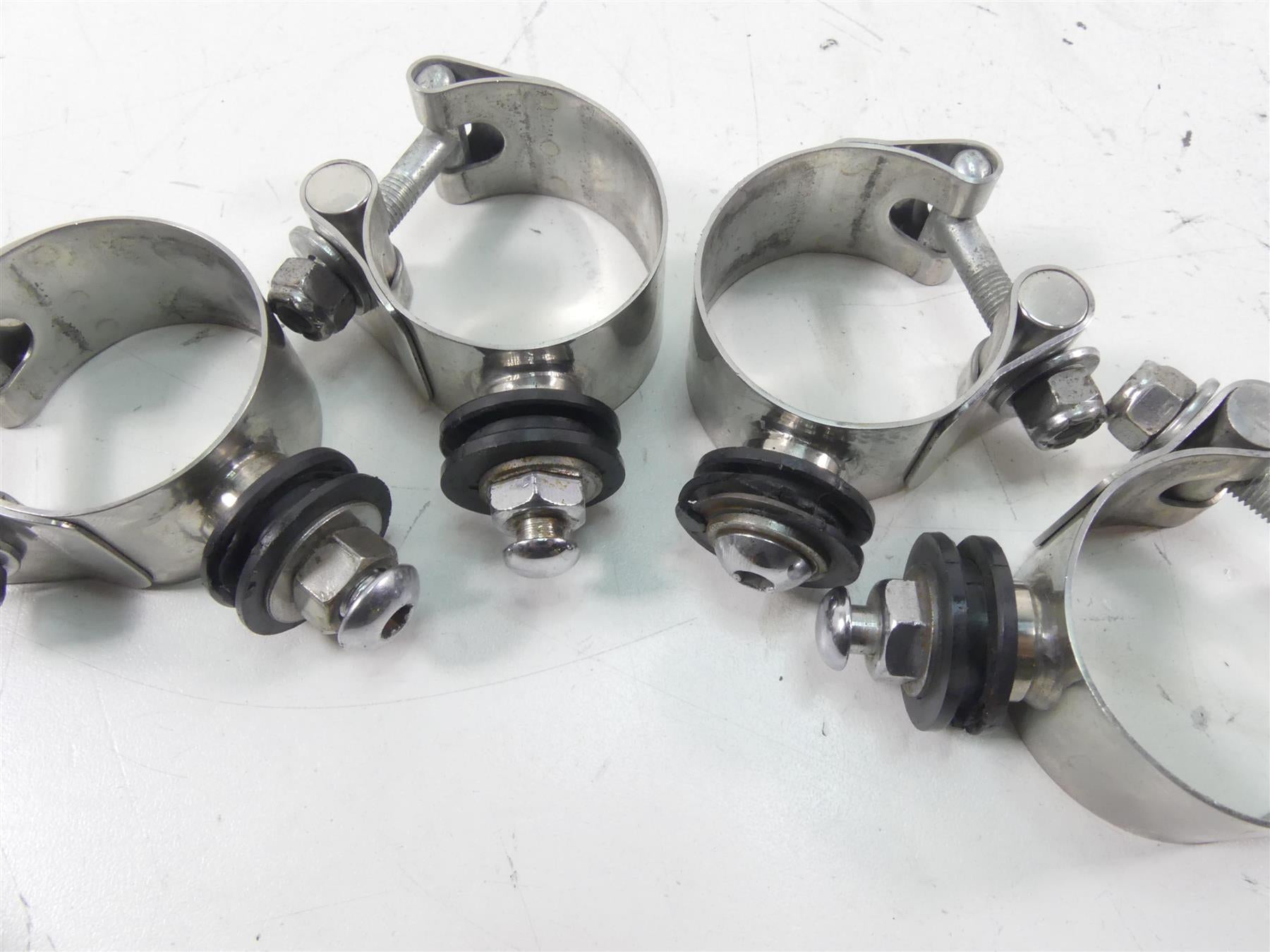 2004 Harley Softail FXSTD SE CVO Deuce 41mm Windshield Quickrelease Mount Clamp {{ shop.shopifyCountryName }} - Mototech271