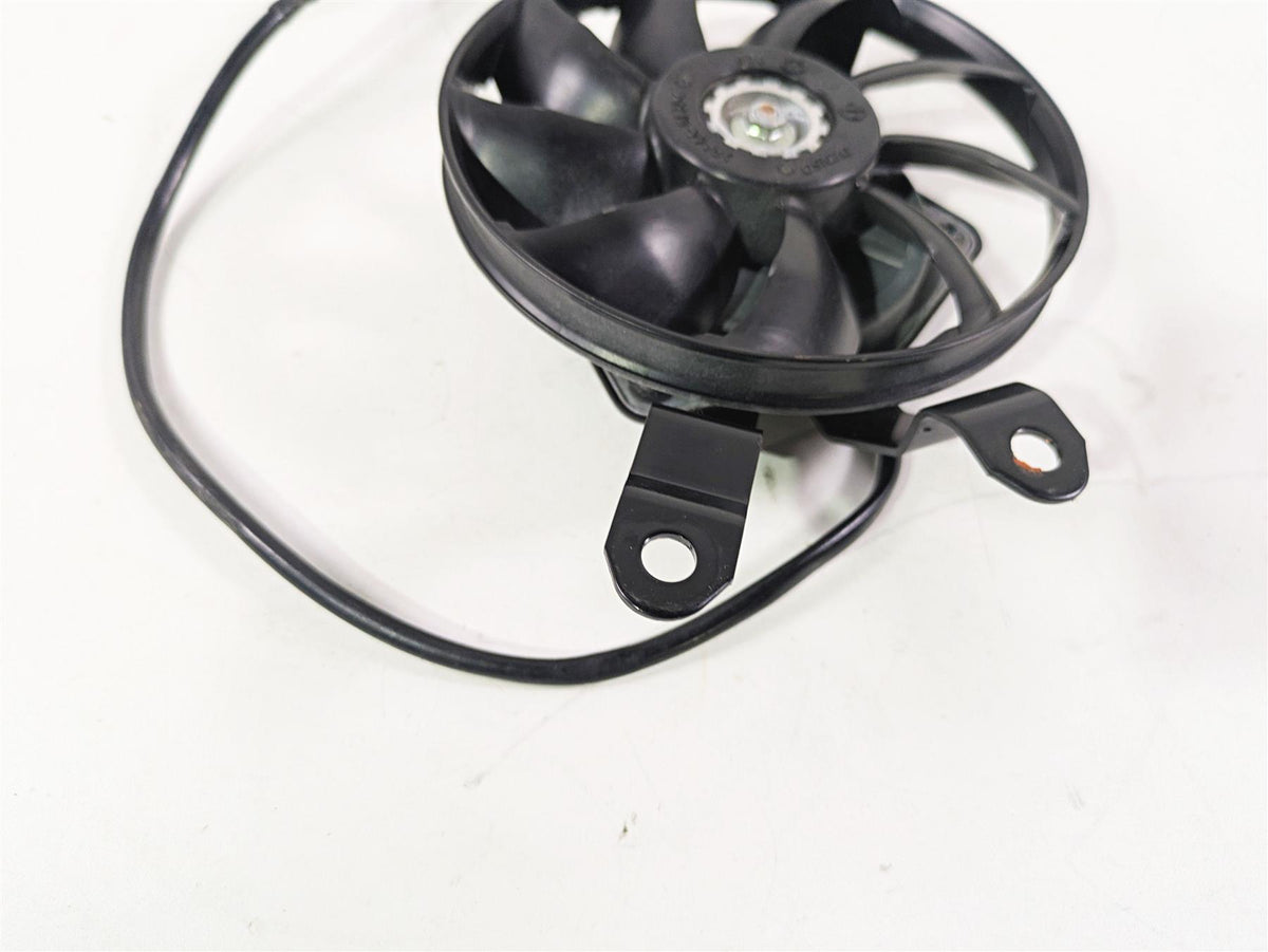 2009 Yamaha FZ1 FZS10 Fazer Left Hand Denso Radiator Cooling Fan 2D1-12405-01 {{ shop.shopifyCountryName }} - Mototech271