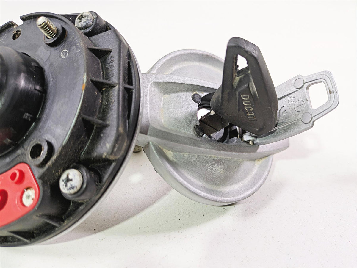 2018 Ducati Scrambler Desert Sled 800 Cdi Module Ignition Switch Read 28641852A {{ shop.shopifyCountryName }} - Mototech271