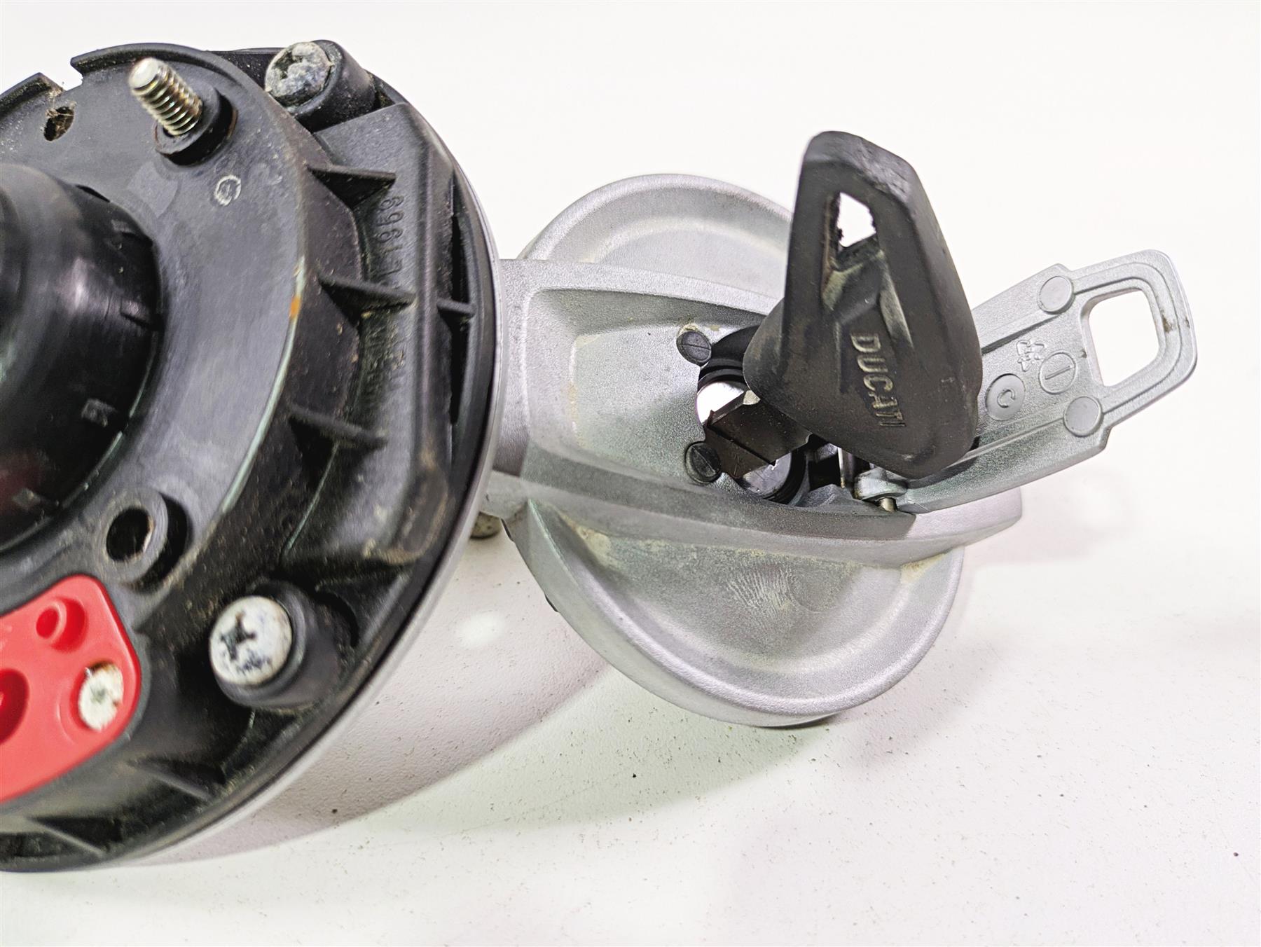 2018 Ducati Scrambler Desert Sled 800 Cdi Module Ignition Switch Read 28641852A {{ shop.shopifyCountryName }} - Mototech271