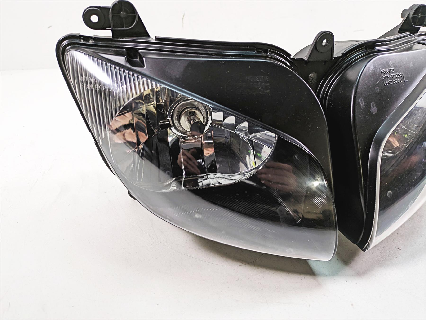 2002 Yamaha FZ1 FZS1000 Fazer Headlight Head Light Lamp - Read 5LV-84310-20-00 {{ shop.shopifyCountryName }} - Mototech271