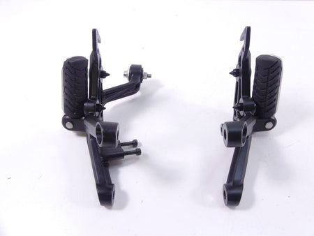 2018 Kawasaki ZX1002 NINJA H2 SX SE Rear Passenger Footpeg Peg Set 35063-1420-46 {{ shop.shopifyCountryName }} - Mototech271