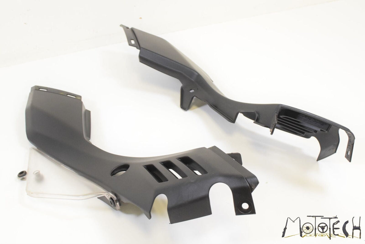 2016 Aprilia CAPONORD 1200 RALLY Mid Side Cover Fairing Panel SET B044841 {{ shop.shopifyCountryName }} - Mototech271