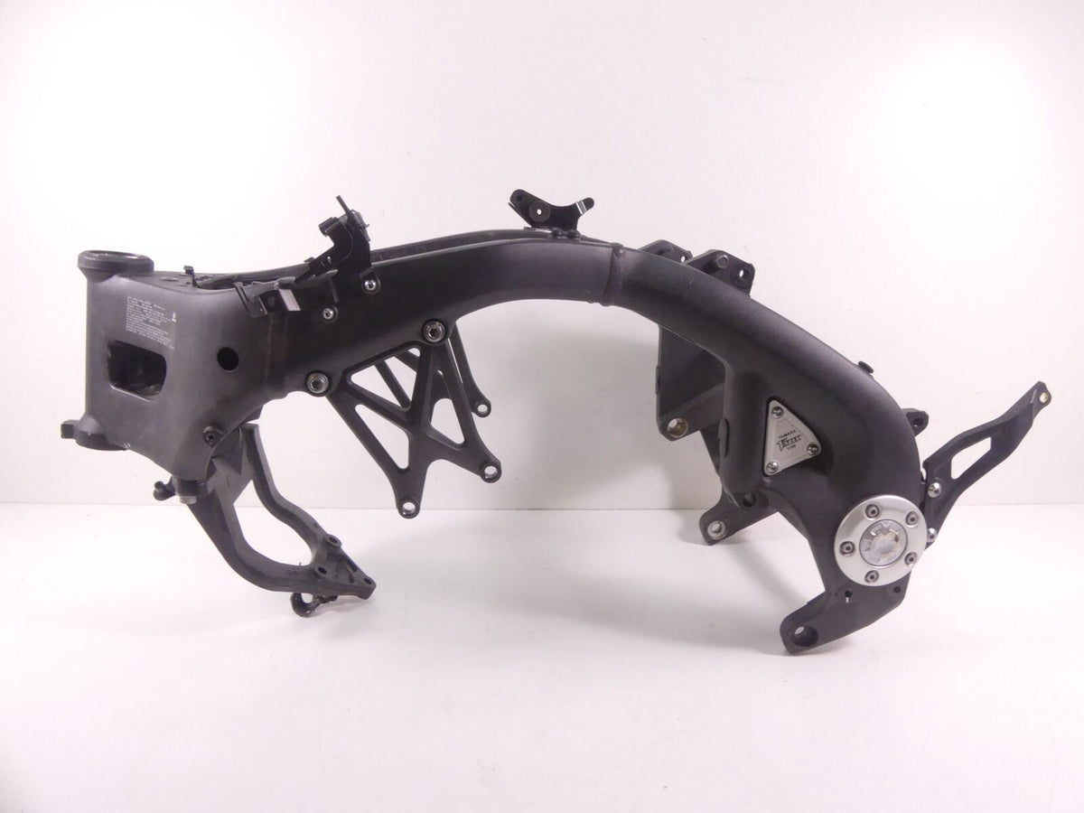 2014 Yamaha VMX17 V-Max 1700 Straight Main Frame Chassis Slvg - Read 2S3-21110-0 {{ shop.shopifyCountryName }} - Mototech271
