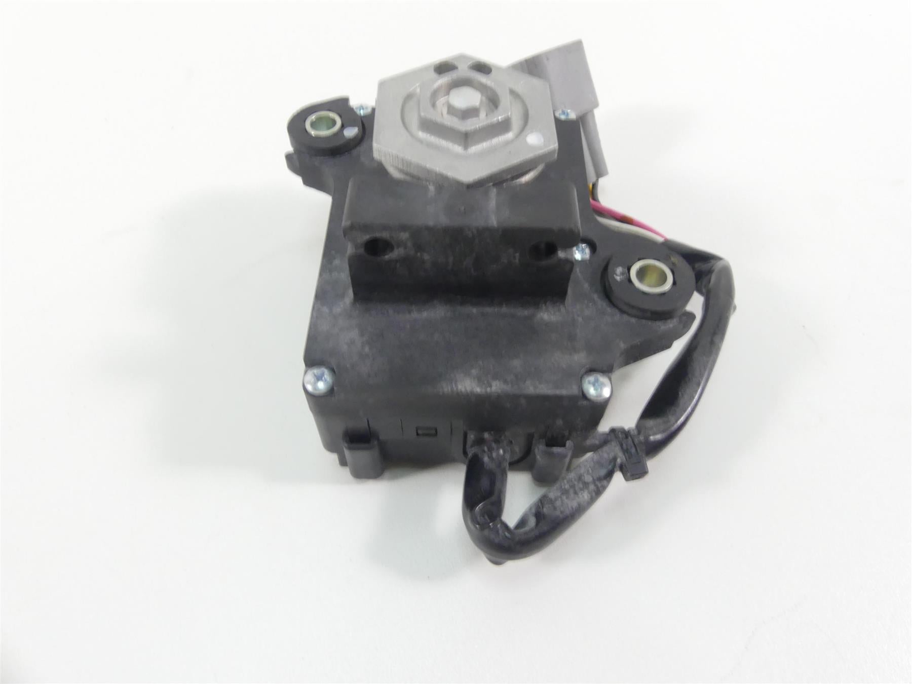 2022 Suzuki GSXR750 Exhaust Control Actuator Servo Flap 33970-47H02 {{ shop.shopifyCountryName }} - Mototech271