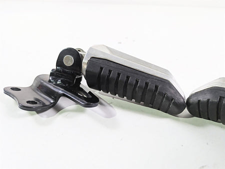 2019 Suzuki M109R VZR1800 Boulevard Rear Passenger Footpeg Set 43600-48G00 {{ shop.shopifyCountryName }} - Mototech271