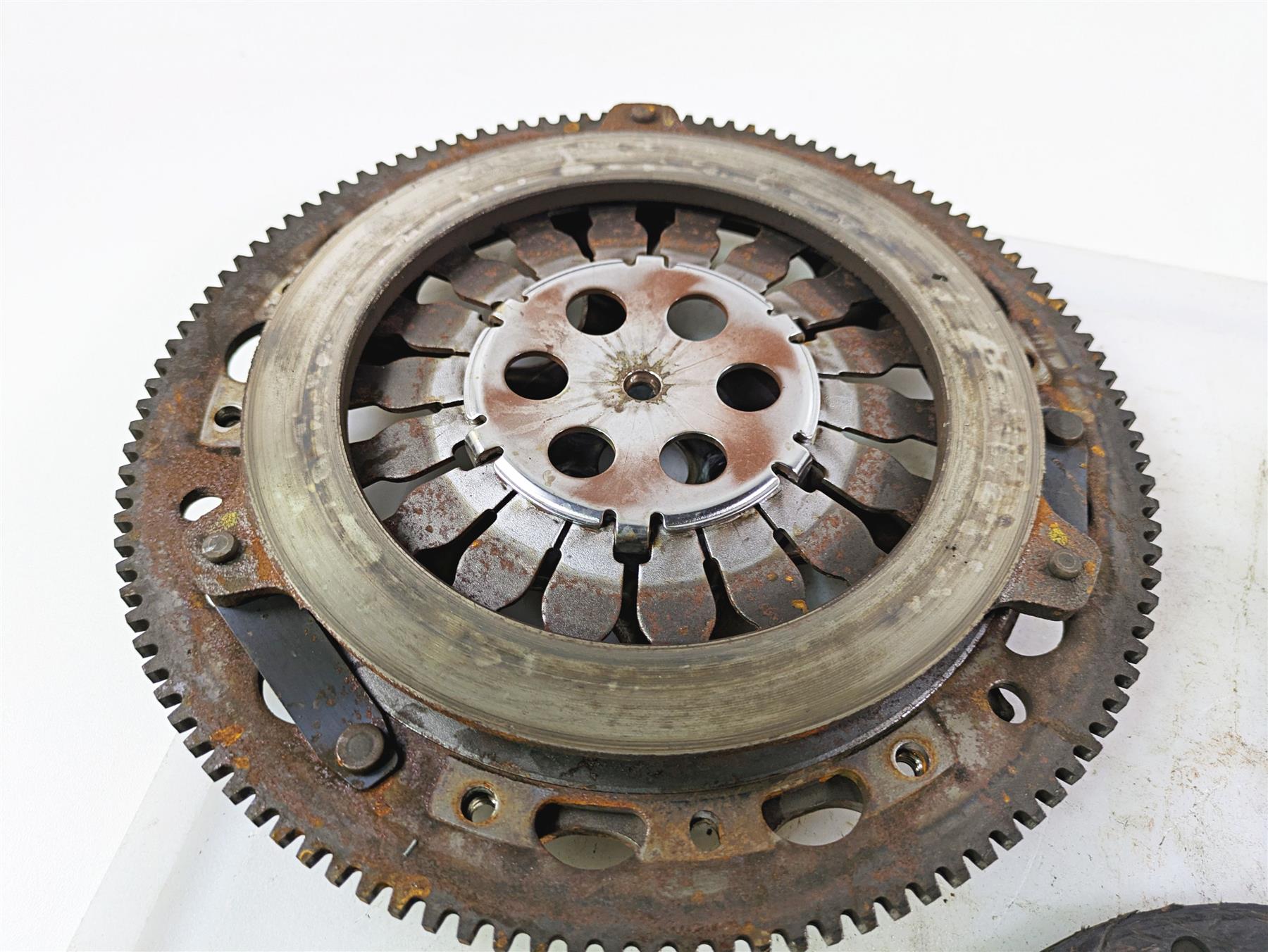 2022 BMW RnineT Pure K22 Clutch Friction Pressure Plate Set 21217697737 {{ shop.shopifyCountryName }} - Mototech271