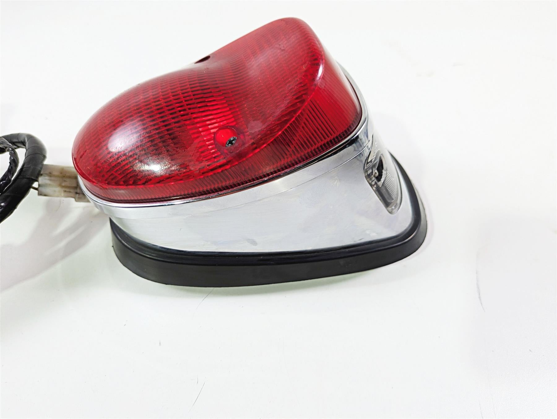 2008 Kawasaki VN1600 Vulcan Nomad Taillight Tail Light Lamp 23025-1333 {{ shop.shopifyCountryName }} - Mototech271