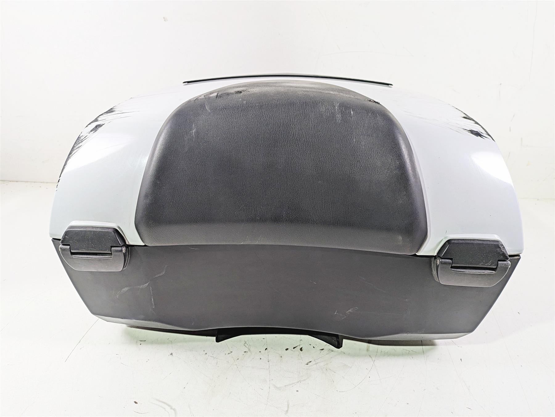 2015 BMW K1600 GT K48 Rear Top Case Trunk Luggage Box 46547729452 {{ shop.shopifyCountryName }} - Mototech271