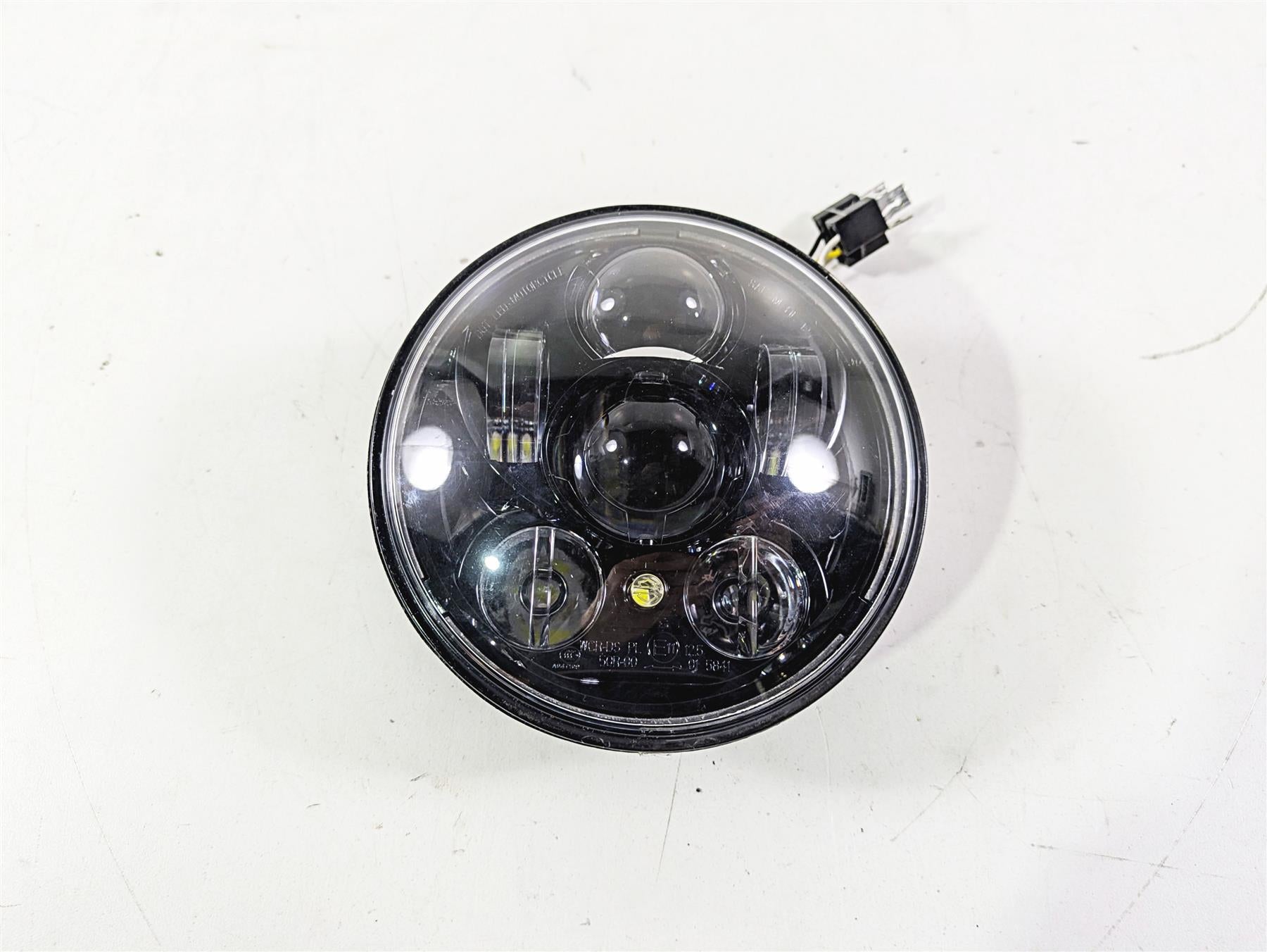 2008 Harley FLSTSB Cross Bones Daymaker Headlight Head Light Lamp 67700160A | Mototech271
